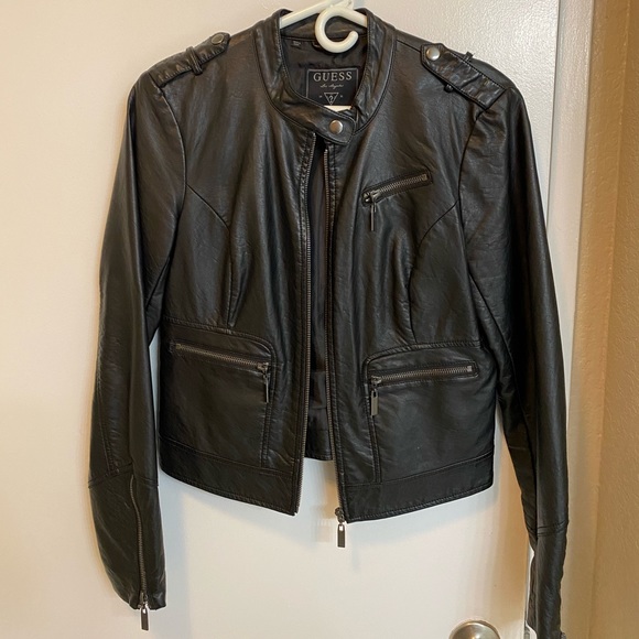 Leather jacket - Picture 1 of 3